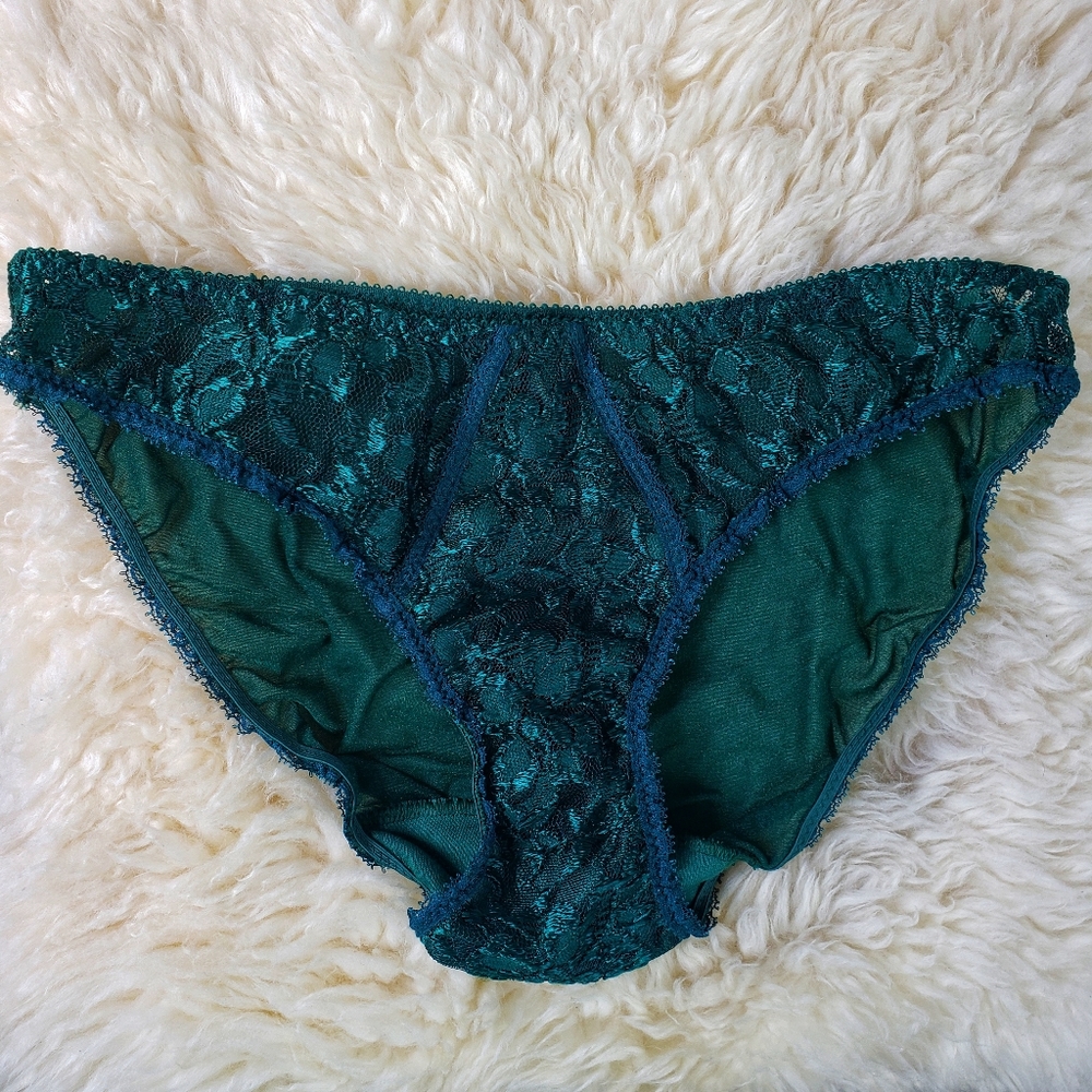 Victoria's Secret emerald green panties, Size S